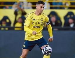 伤势已恢复95%，郑钦文回应复出时间，练左手发球？对自己太狠了